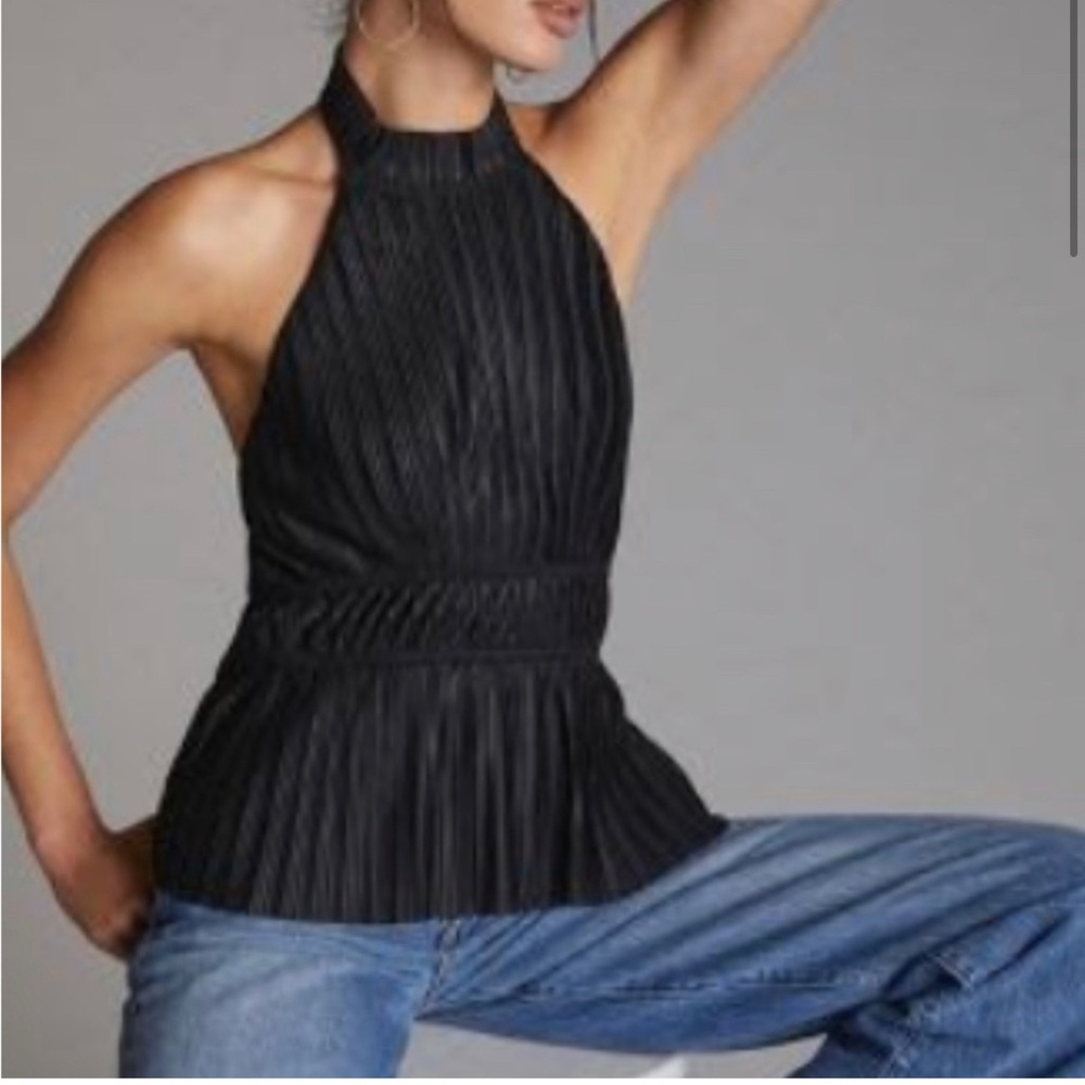 Anthropologie en elly Pleated Black Top